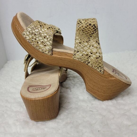 Dansko Womens Wedge Sandals Size 9.5 Gold Brown Snakeskin 2-Buckle Slip - Picture 6 of 9